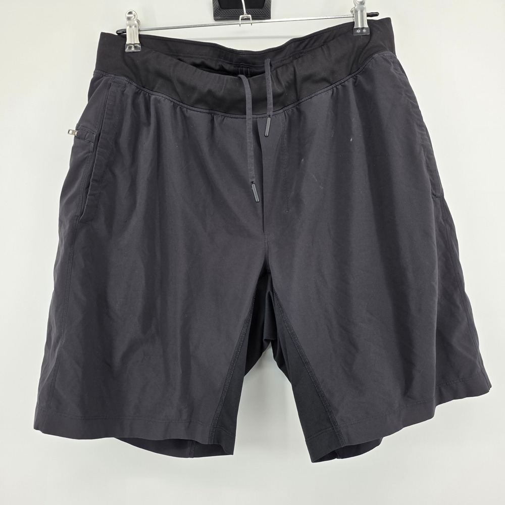 Lululemon Mens Pace Breaker Lined Shorts 9 Inch Black Athletic Running Training